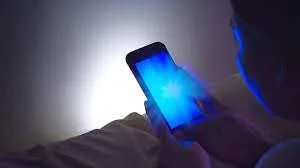 نحوه خاموش کردن Blue Light در آیفون