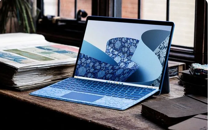 تصاویر والپیپرMicrosoft Surface Pro 9 Liberty Edition