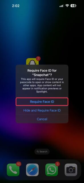 در منوی اقدامات سریع، روی Require Face ID (یا Touch ID یا Passcode) ضربه بزنید.